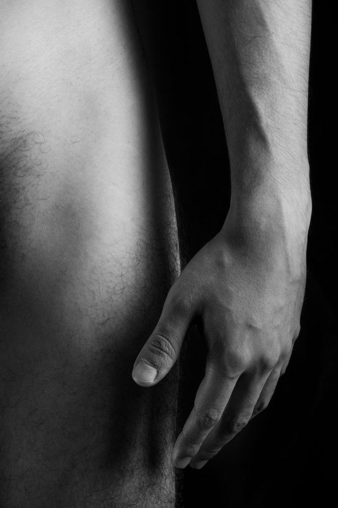 Desnudo artístico en blanco y negro
